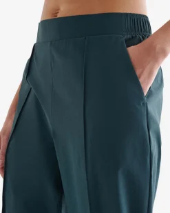 Anywhere 7/8 Pull On Pant
