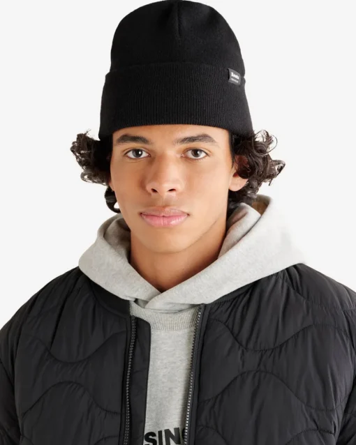 Bracebridge Toque