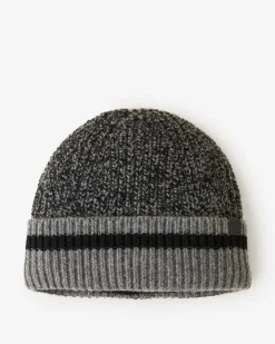 Cabin Toque