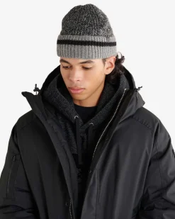 Cabin Toque