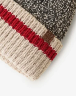 Cabin Toque