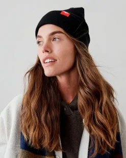 Destination Canada Toque