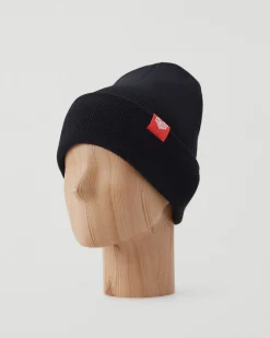 Destination Canada Toque