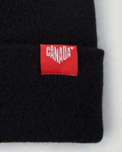 Destination Canada Toque