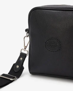 Essential Crossbody Cervino