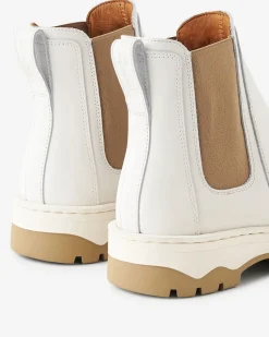 Junction Boot