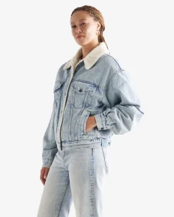 Levi's 90s Sherpa Trucker Jacket
