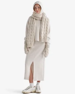 Olivia Cable Scarf