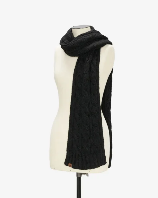 Olivia Cable Scarf