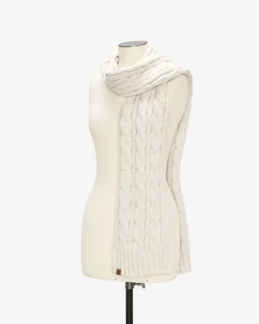 Olivia Cable Scarf
