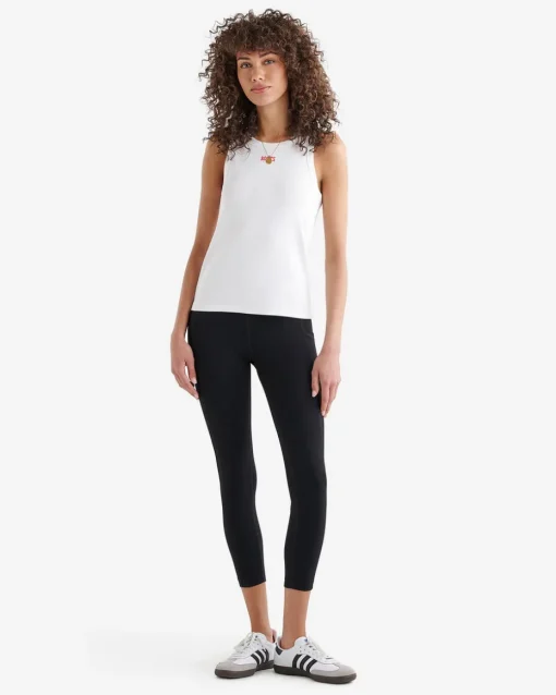 Restore Capri Pocket Legging