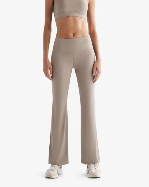 Restore High Rise Flare Legging