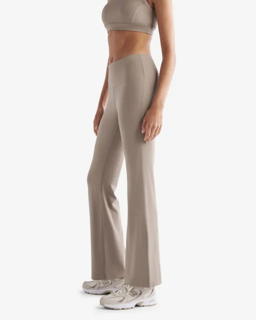 Restore High Rise Flare Legging