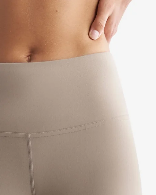 Restore High Rise Flare Legging
