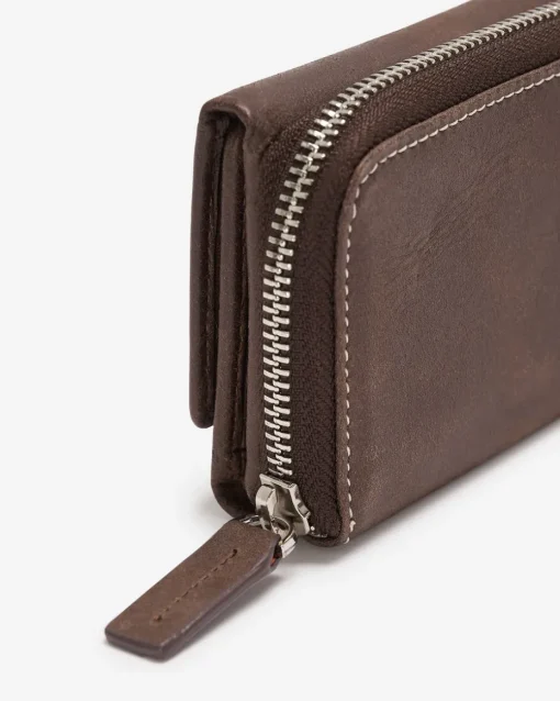 Small Trifold Clutch Tribe