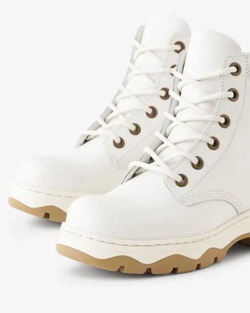 TUFF Boot