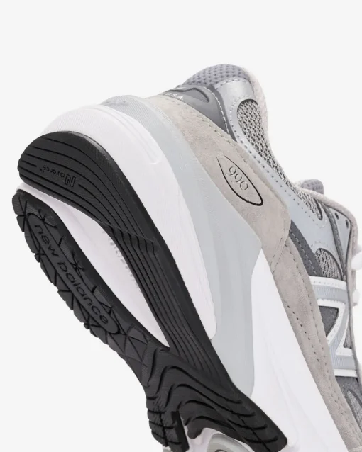 Womens New Balance 990