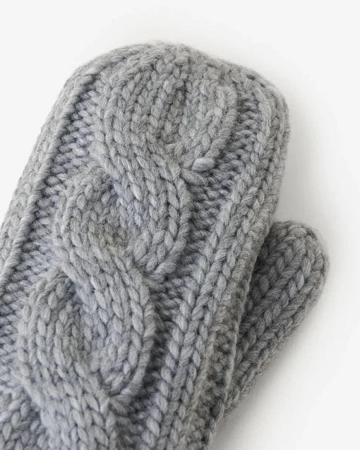 Womens Olivia Cable Mitten