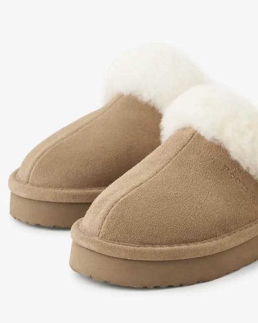 Womens Shearling Platform Slipper